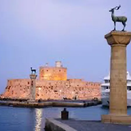 Elli Downtown Lägenhet Rhodes City