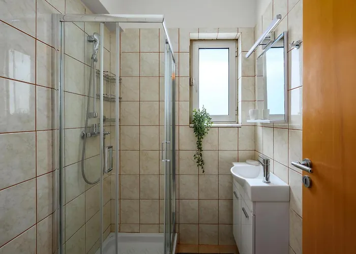 Elli Downtown Apartamento *